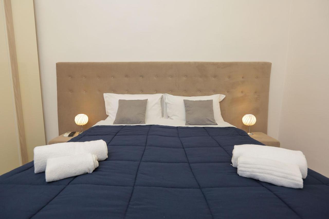 Plateia Apartment Napoli Bagian luar foto
