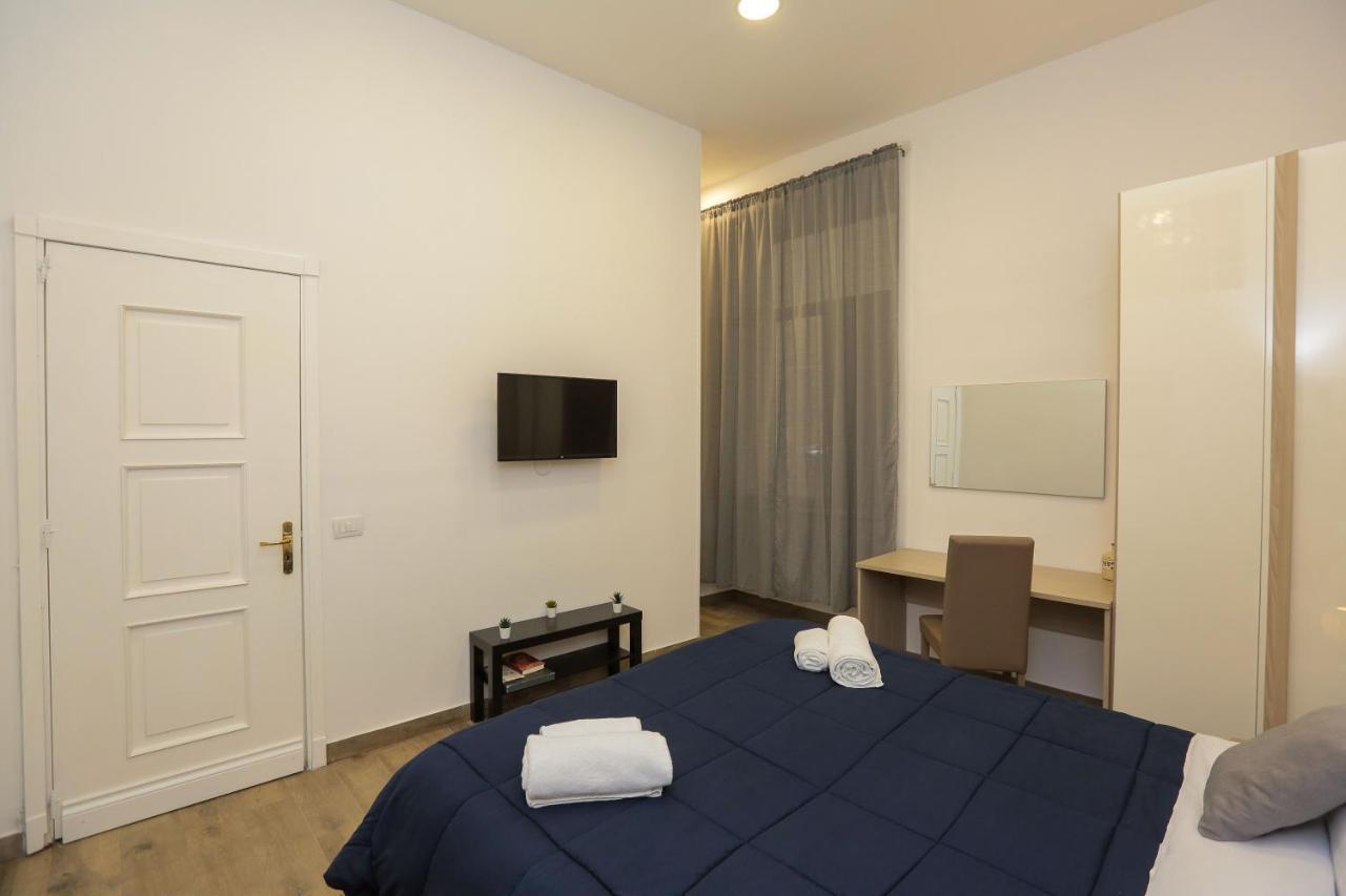 Plateia Apartment Napoli Bagian luar foto
